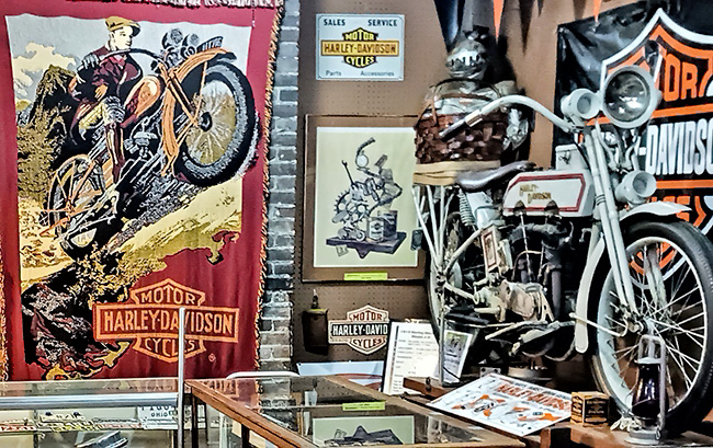 Bear's Motorcycle & Memorabilia Museum